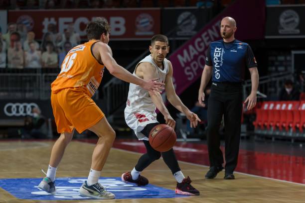 自己的舞台 自己的舞台