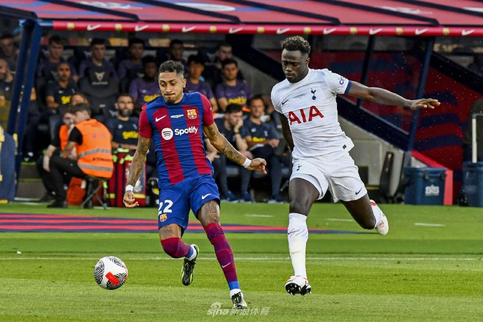 牌深深地植 牌深深地植