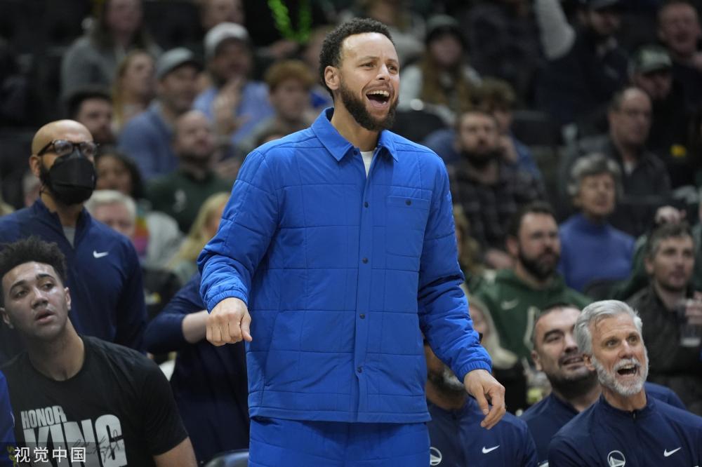 球比赛中 球比赛中